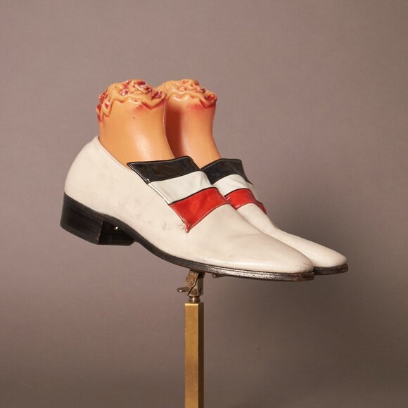Late 60s Early 70s Stetson White Red and Black Slip On Men’s Shoes